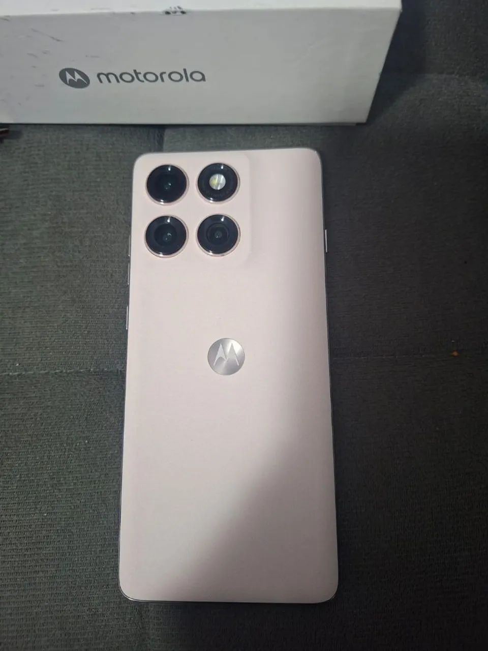 Moto Edge 60 pro 512gb