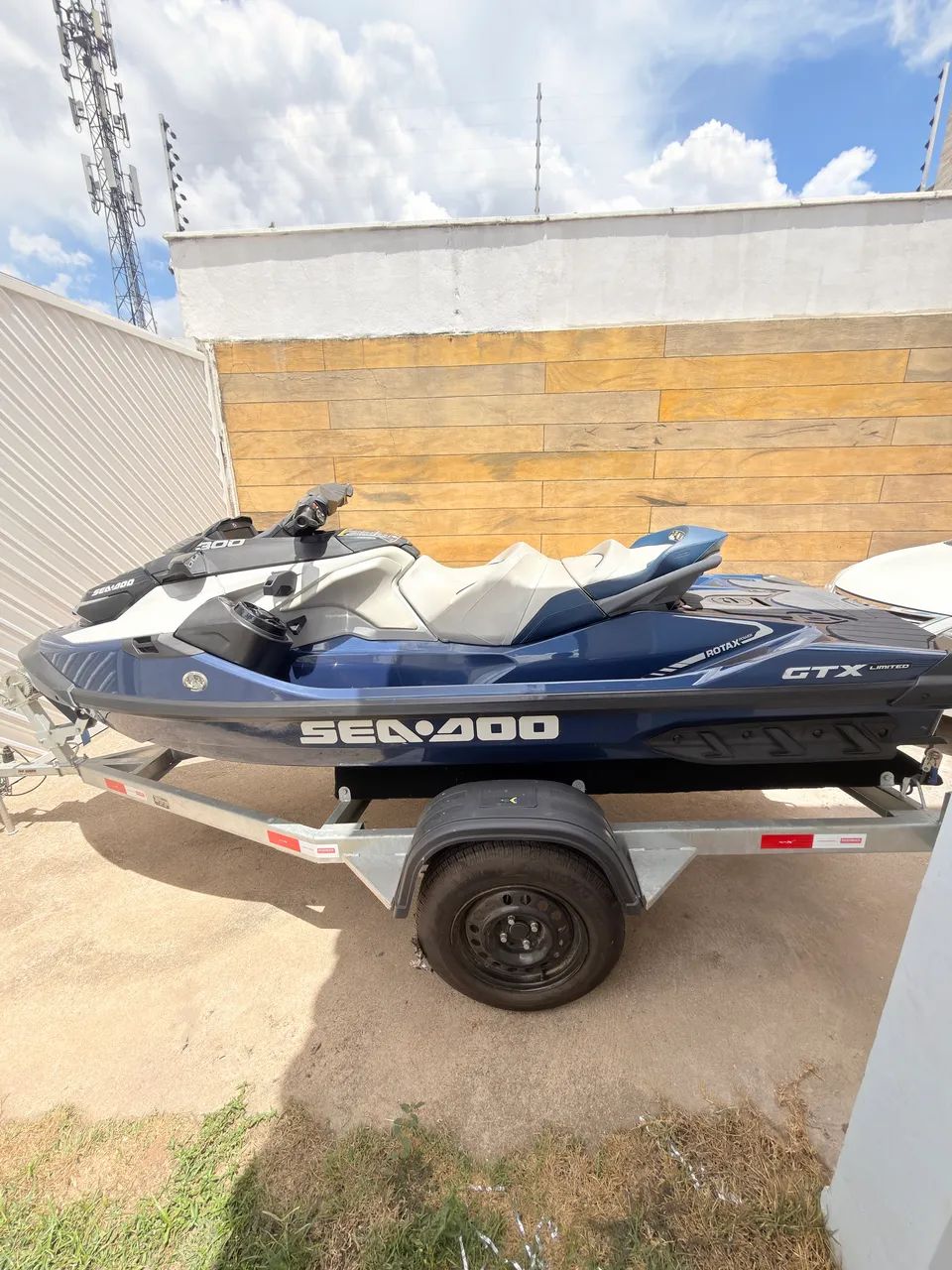 Jet ski Seadoo GTX 300 LIMITED 2023 - Foto 2