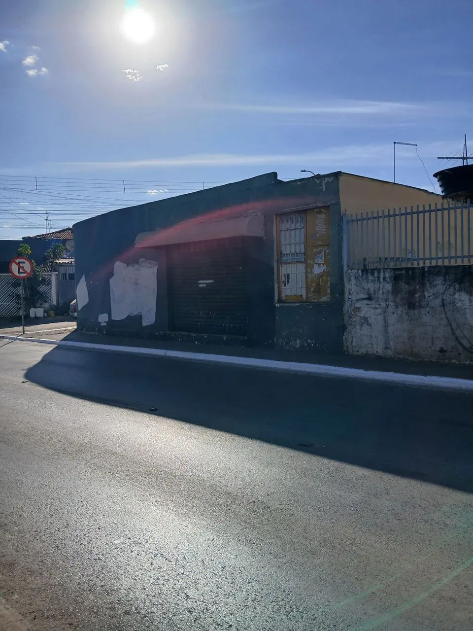 Oportunidade! Lote comercial com casa e loja. - Foto 2