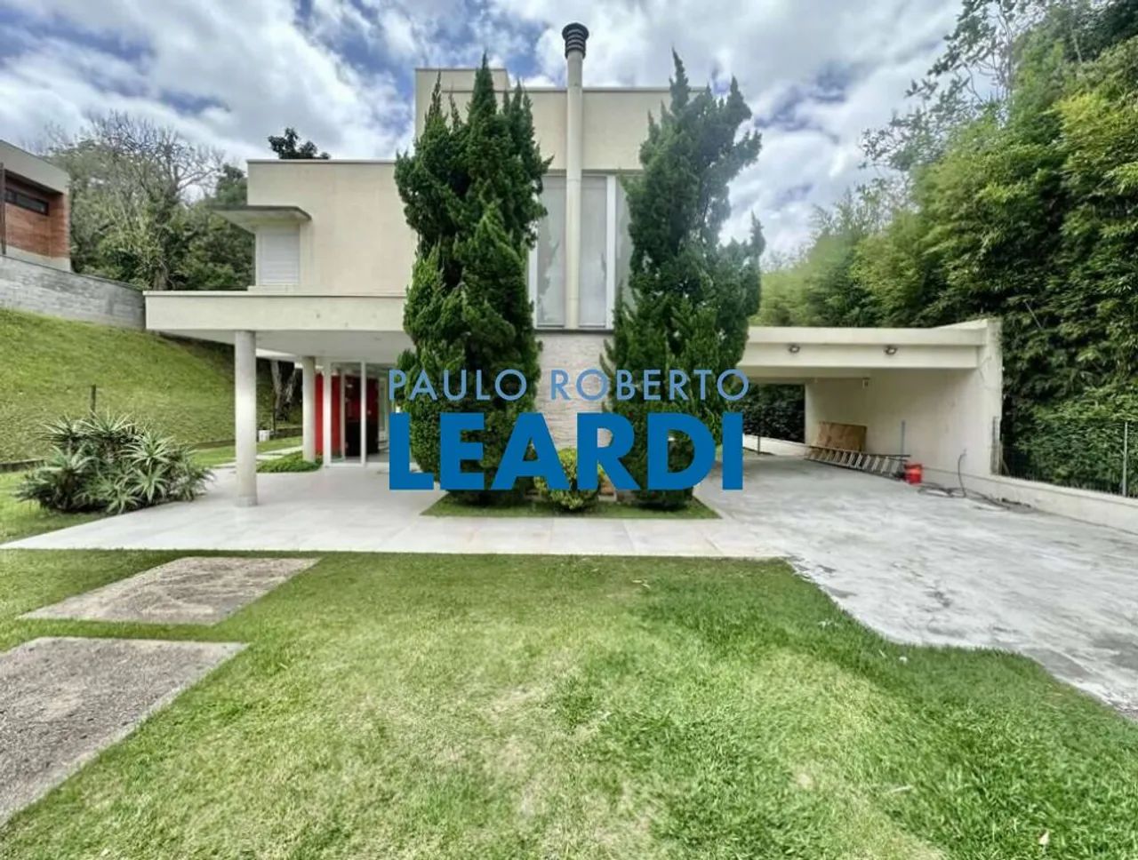 CASA EM CONDOMÍNIO - RECANTO IMPLA - SP