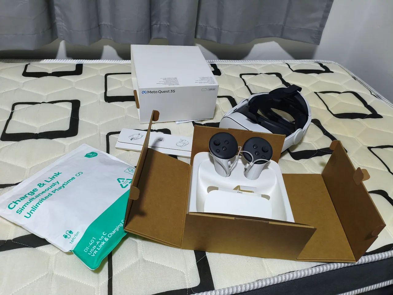 Oculus quest 3s com acessórios  - Foto 2