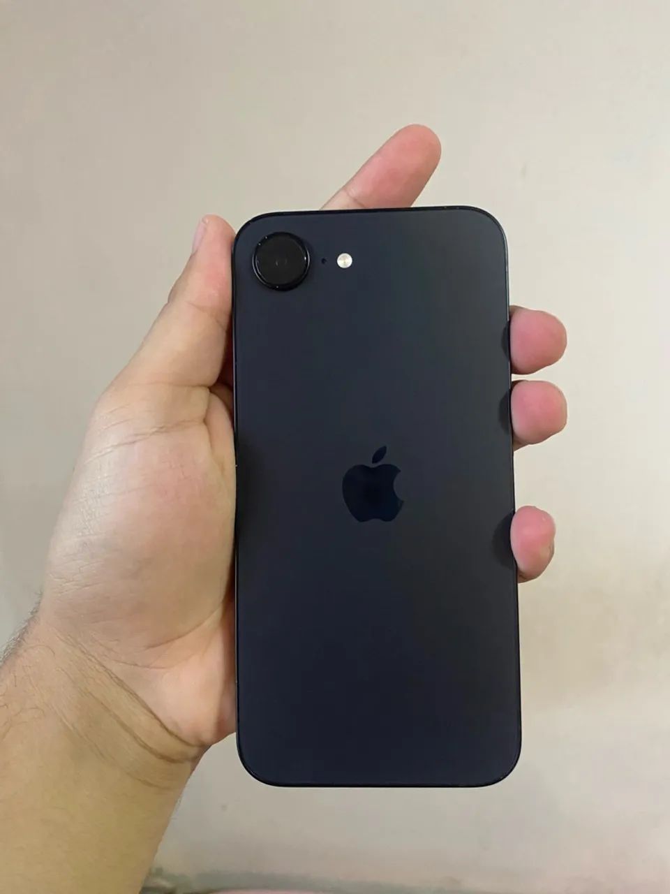 iPhone 16e - Foto 2