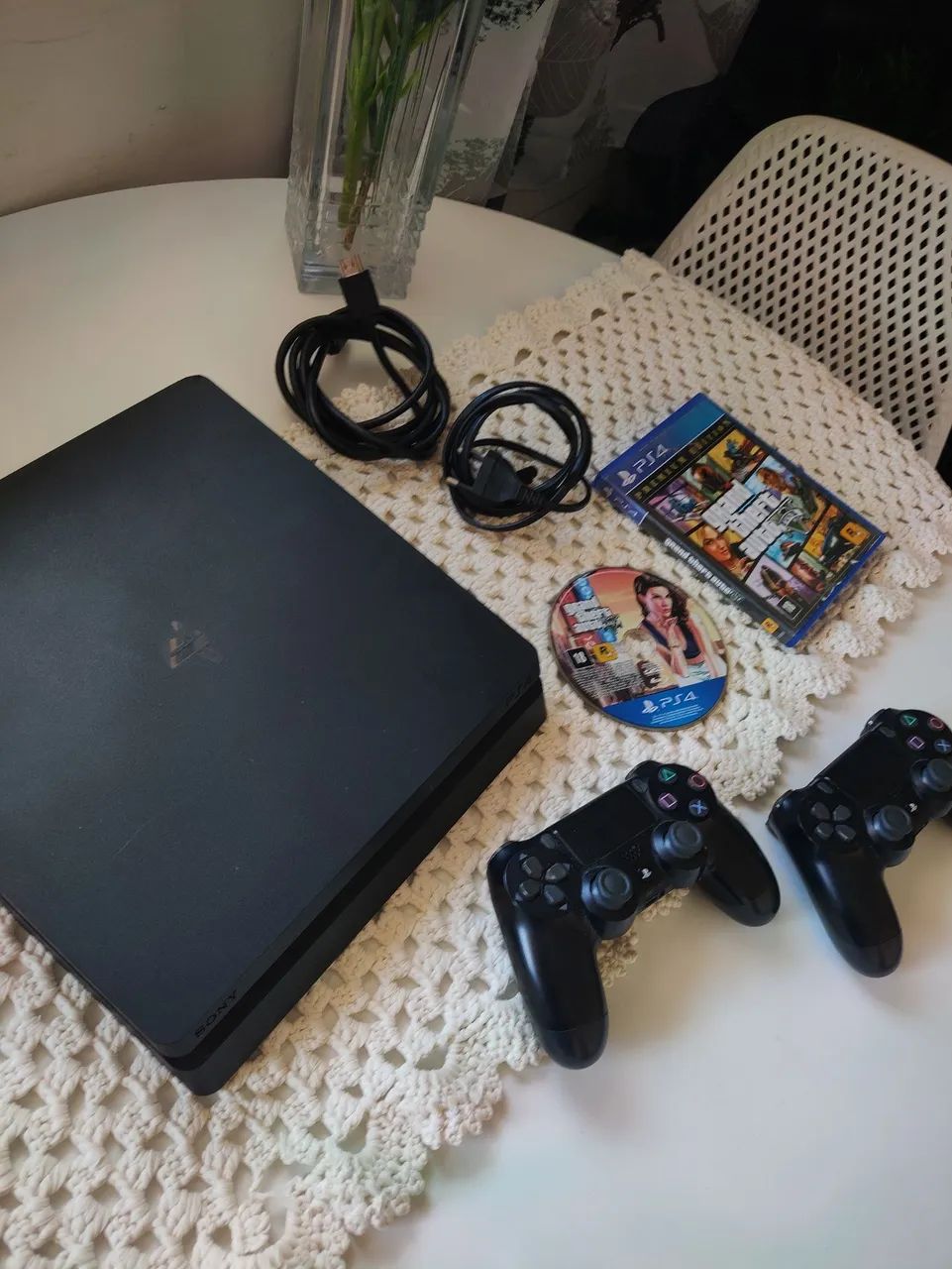 PS4 slim 1TB - Foto 4
