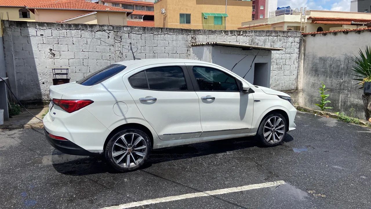 Fiat Cronos Precision 1.8 16V Flex Aut. 2020 - Foto 4