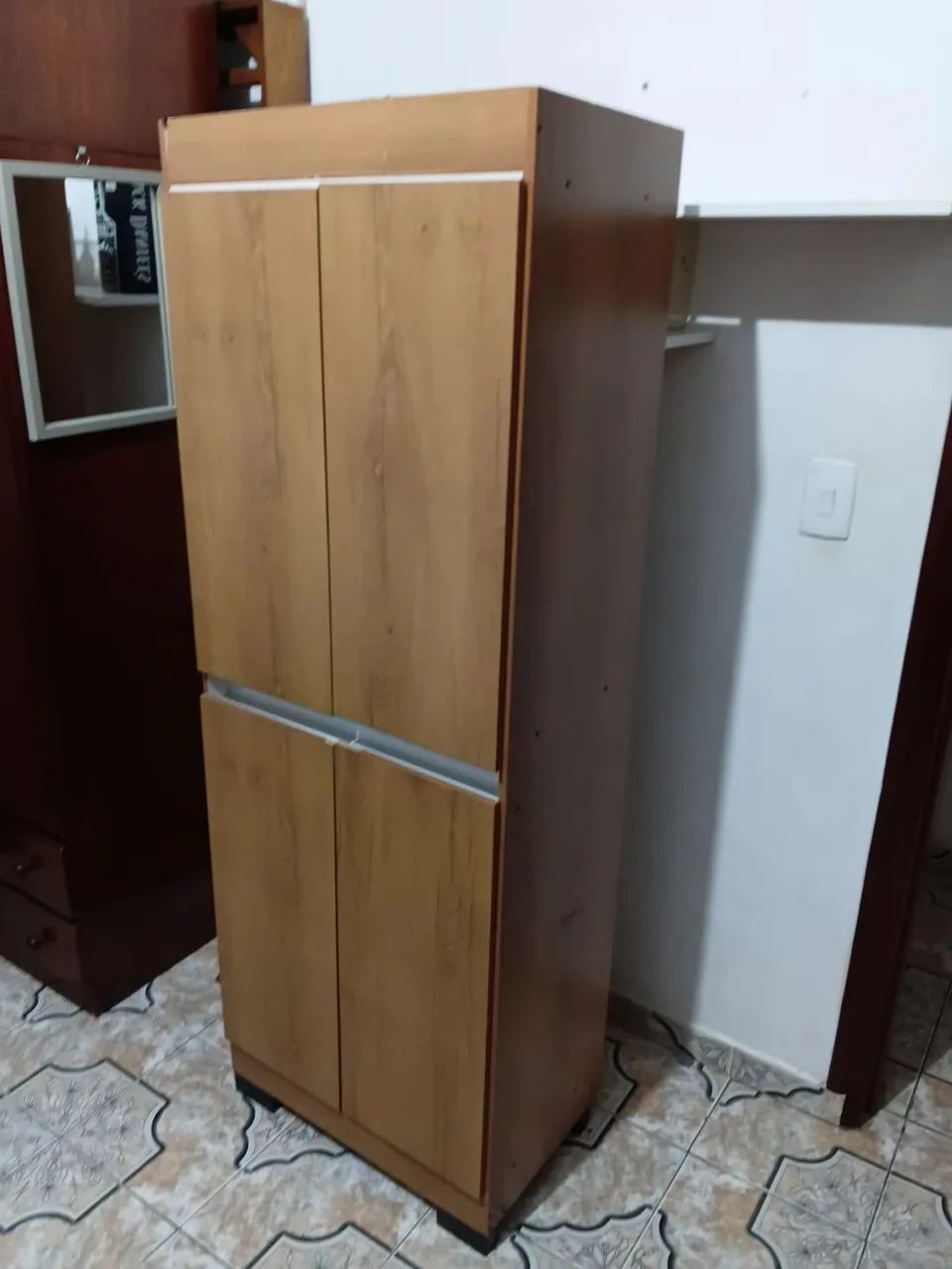 Armário multiuso 