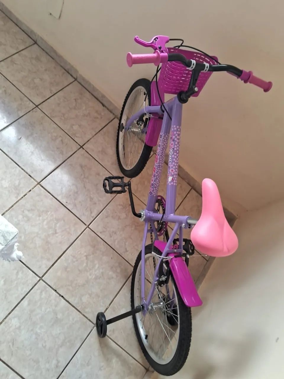 Bicicleta rosa infantil  - Foto 2