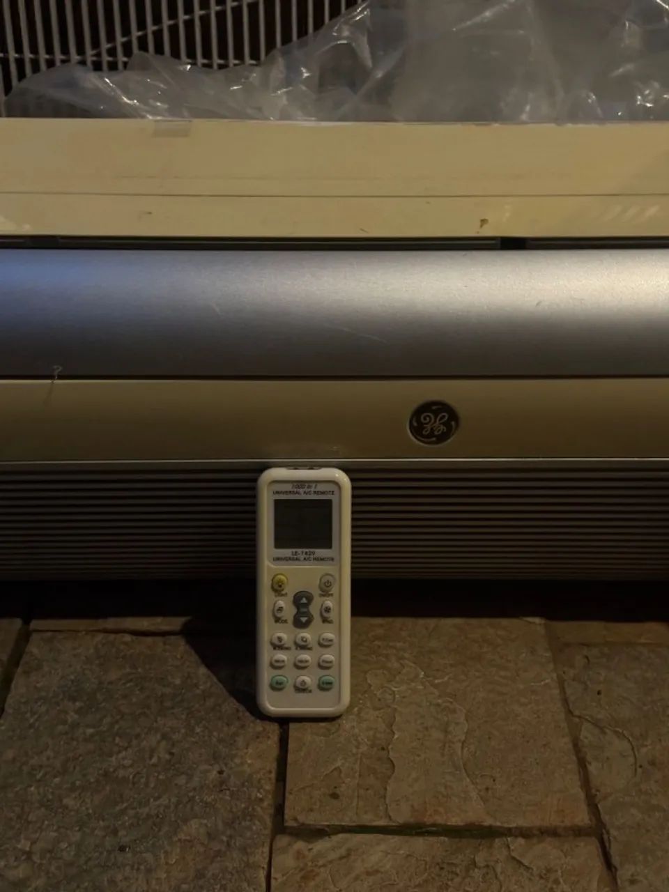Ar condicionado GE 12.000 BTUs - Foto 2