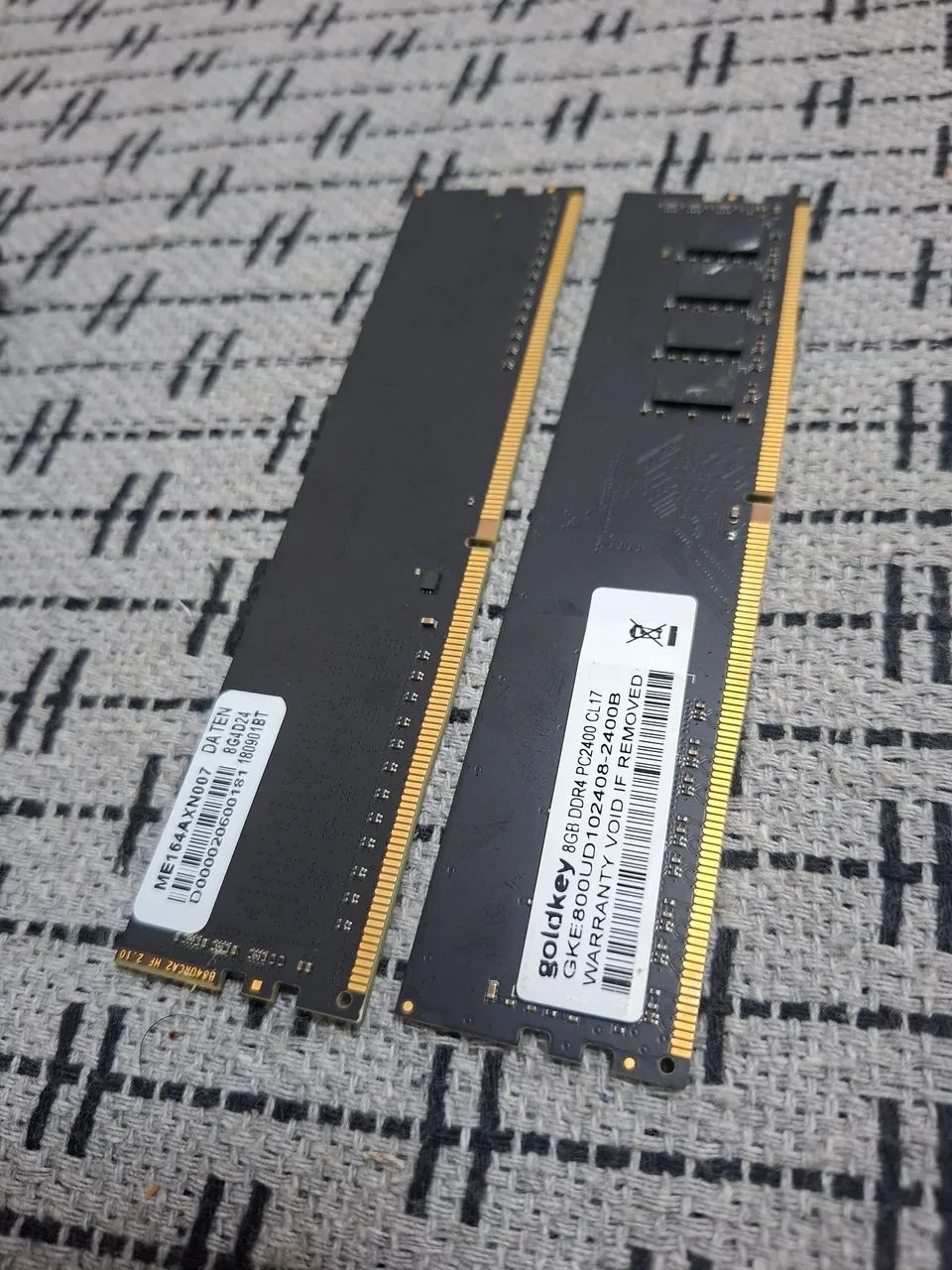 2 pentes 8gb memoria ram ddr4!!