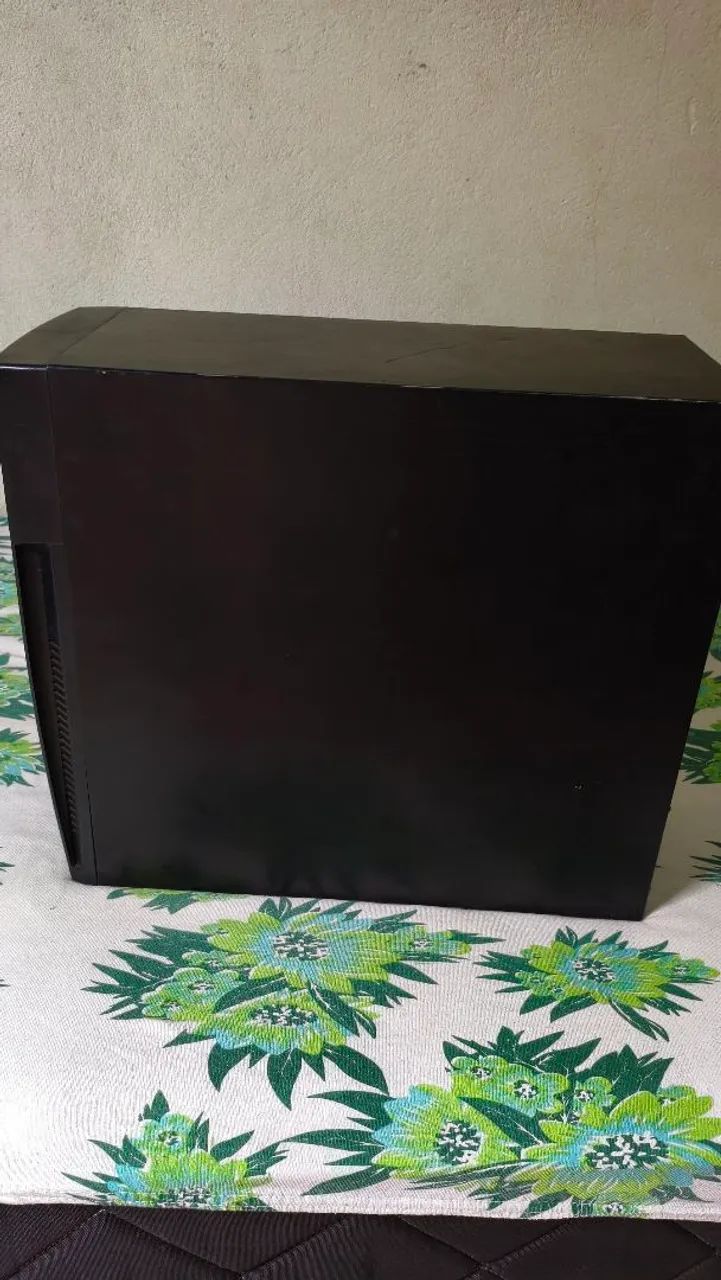 Vendo cpu em bom estado 