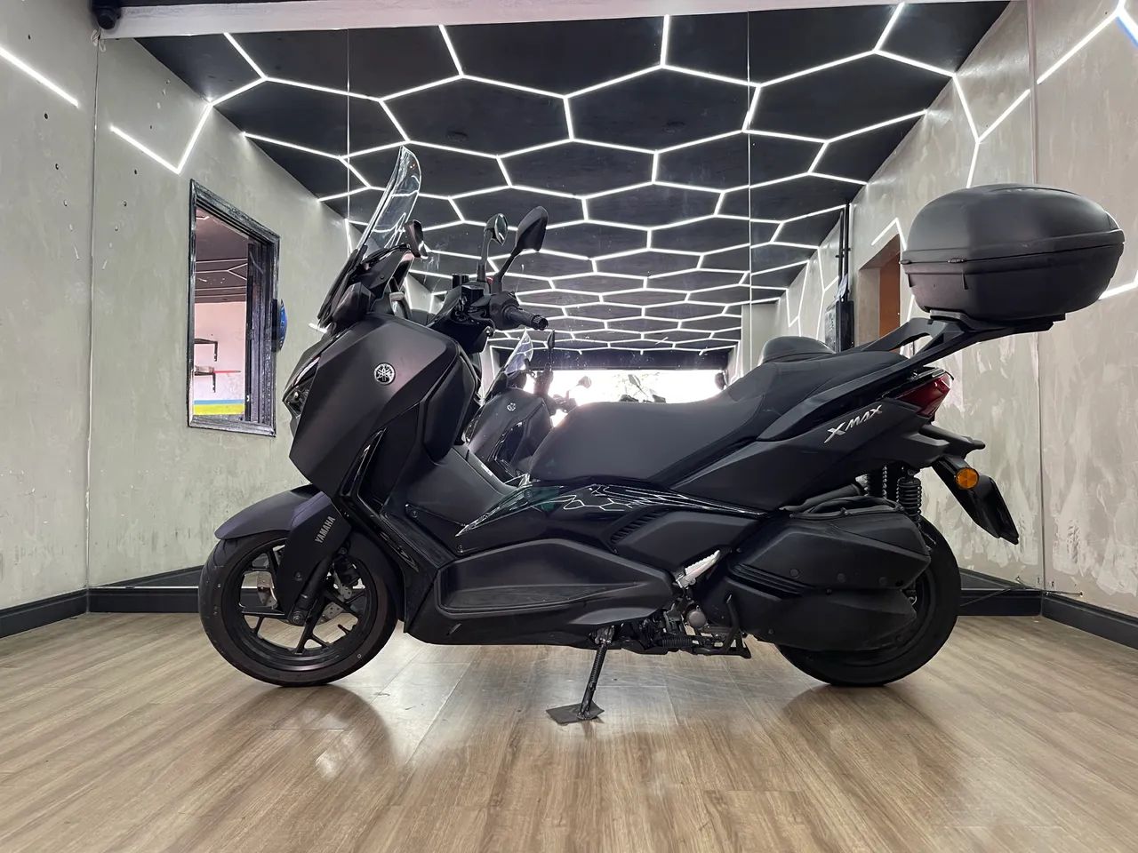 YAMAHA XMAX 250 - Foto 3