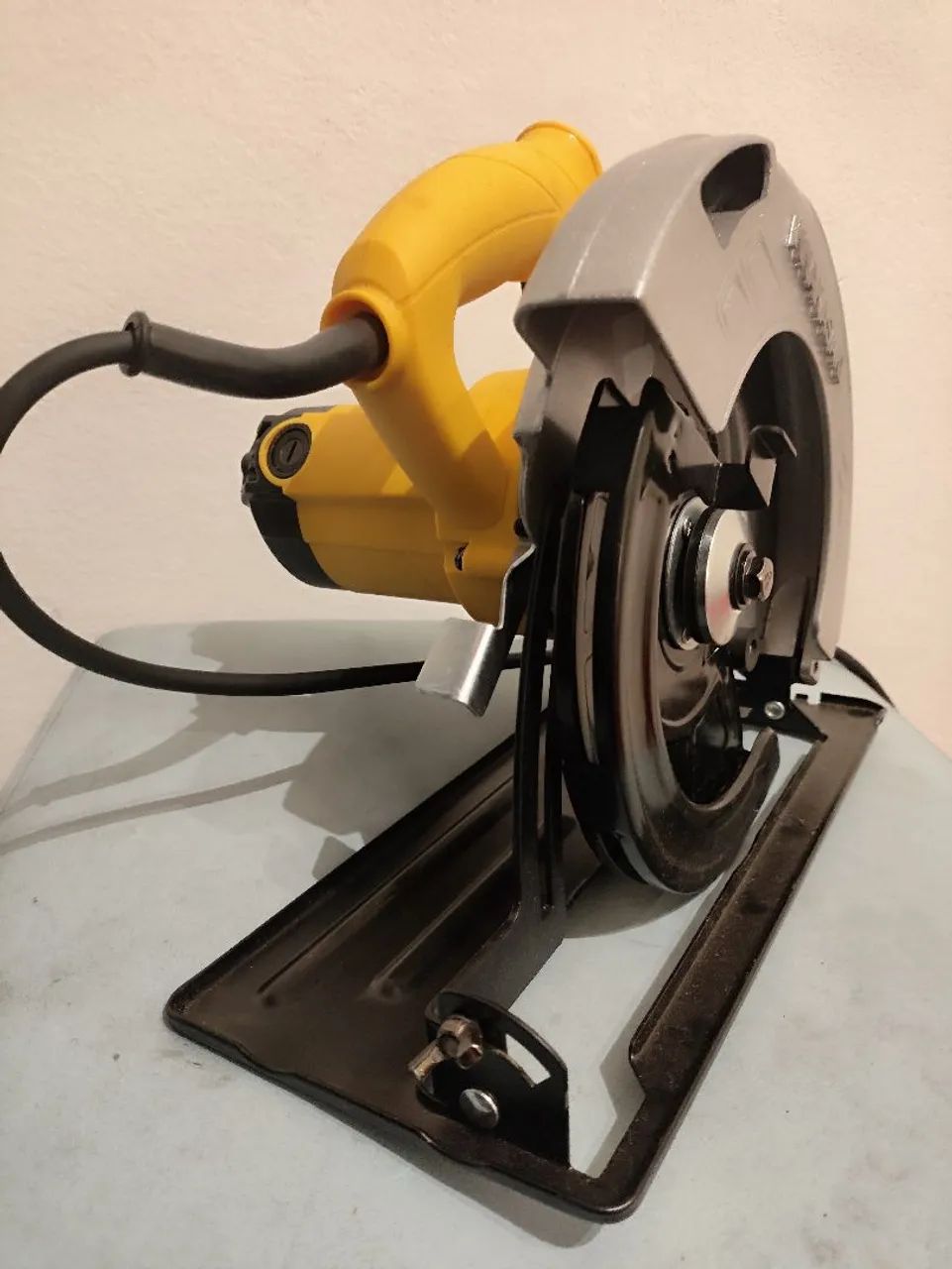 NOVA!!! SERRA CIRCULAR KNAKASAKI 2000W  - Foto 2