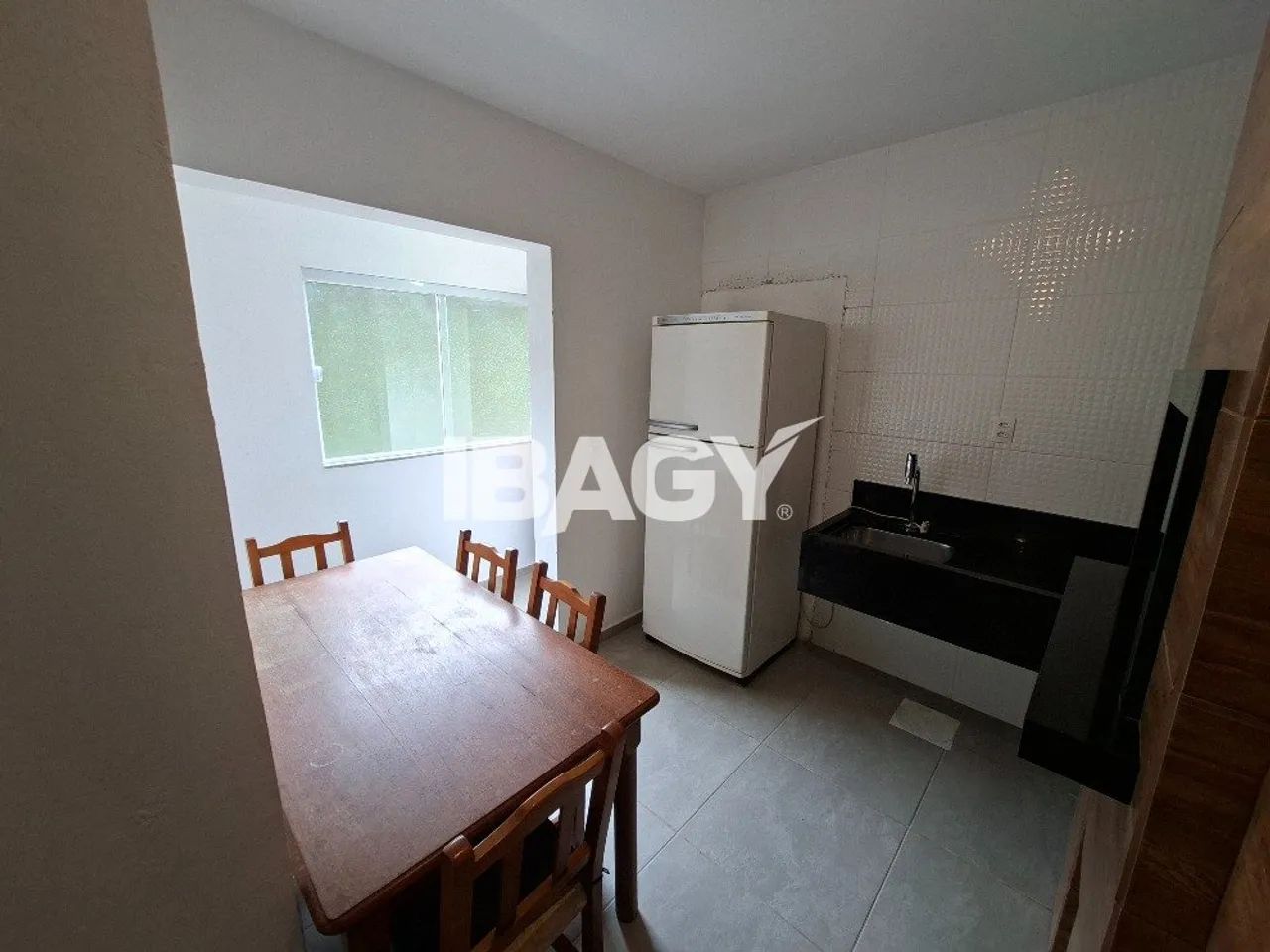 Excelente Apartamento 1 dormitório(s) em Coqueiros - Florianópolis - Foto 4