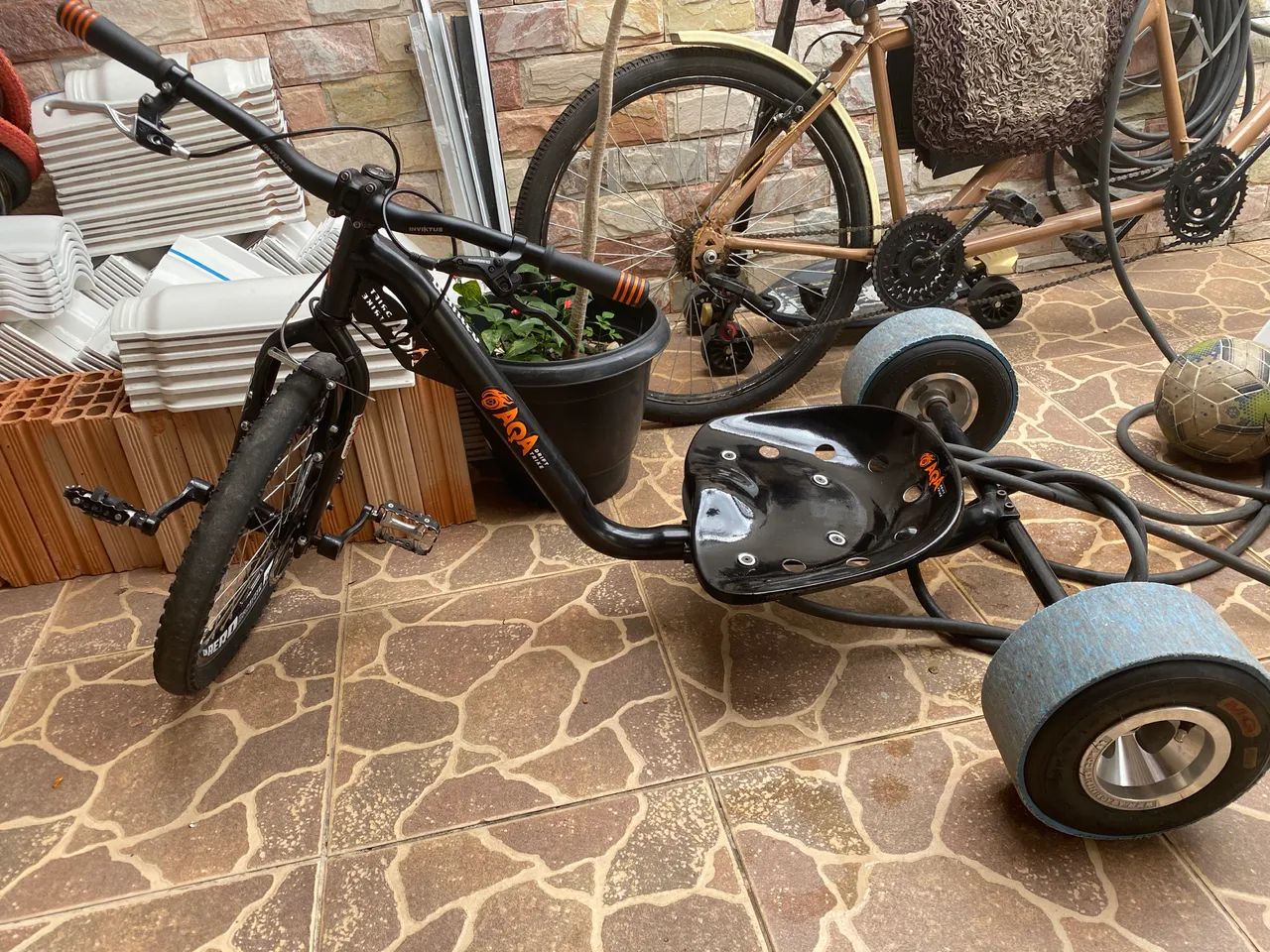 Drift Trike adulto com pedal