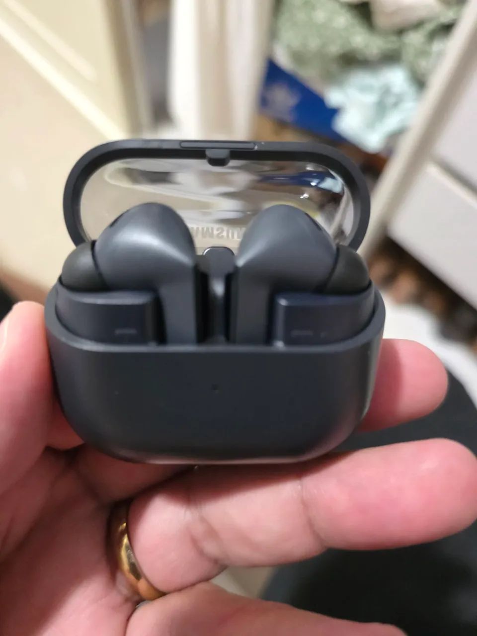 Galaxy Buds 3 FE Preto  - Foto 3
