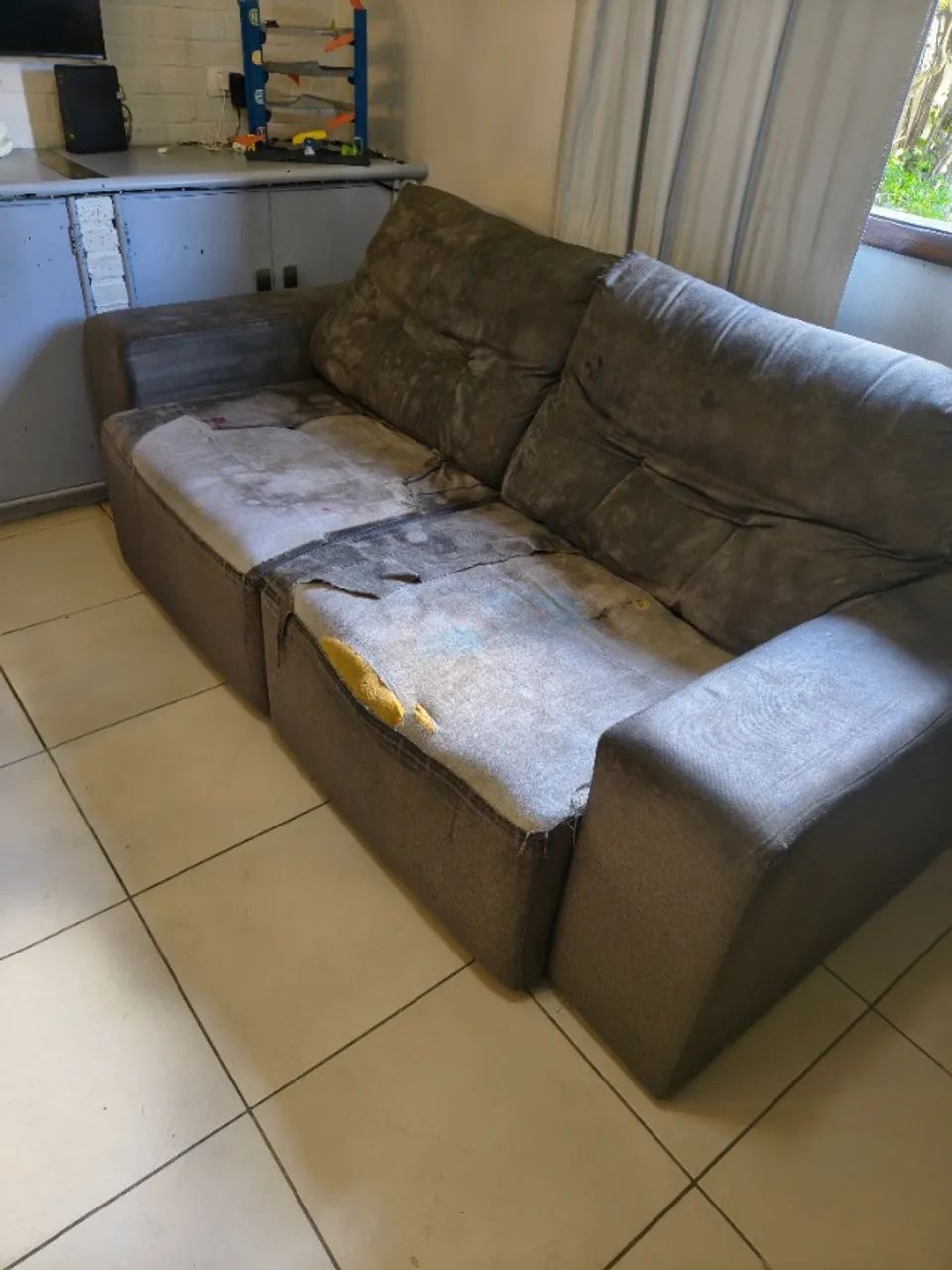 VENDO SOFÁ RETRÁTIL  - Foto 4