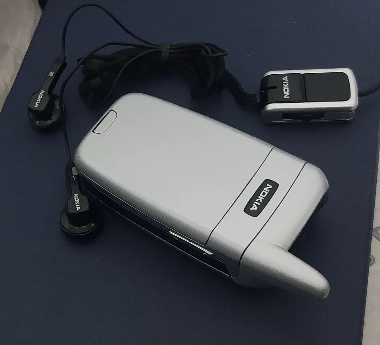 Nokia 6101 celular antigo Flip rádio reliquia impecável  - Foto 6