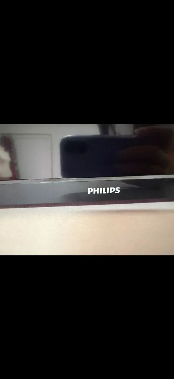 Smart TV Philips 50" 4K UHD Ótimo Estado  - Foto 5