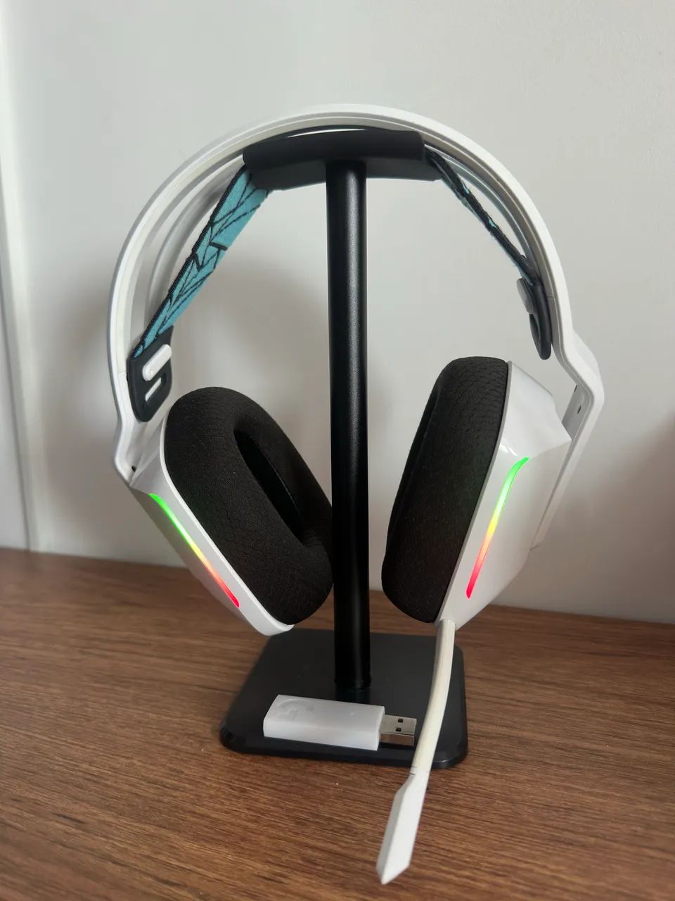 Headset sem fio Logitech G733