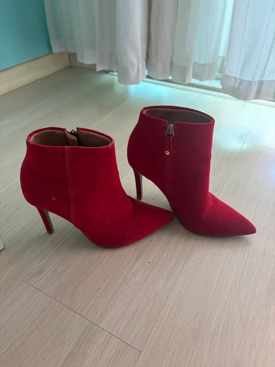 Bota vermelha Bebecê Nova 79,00 - Foto 3