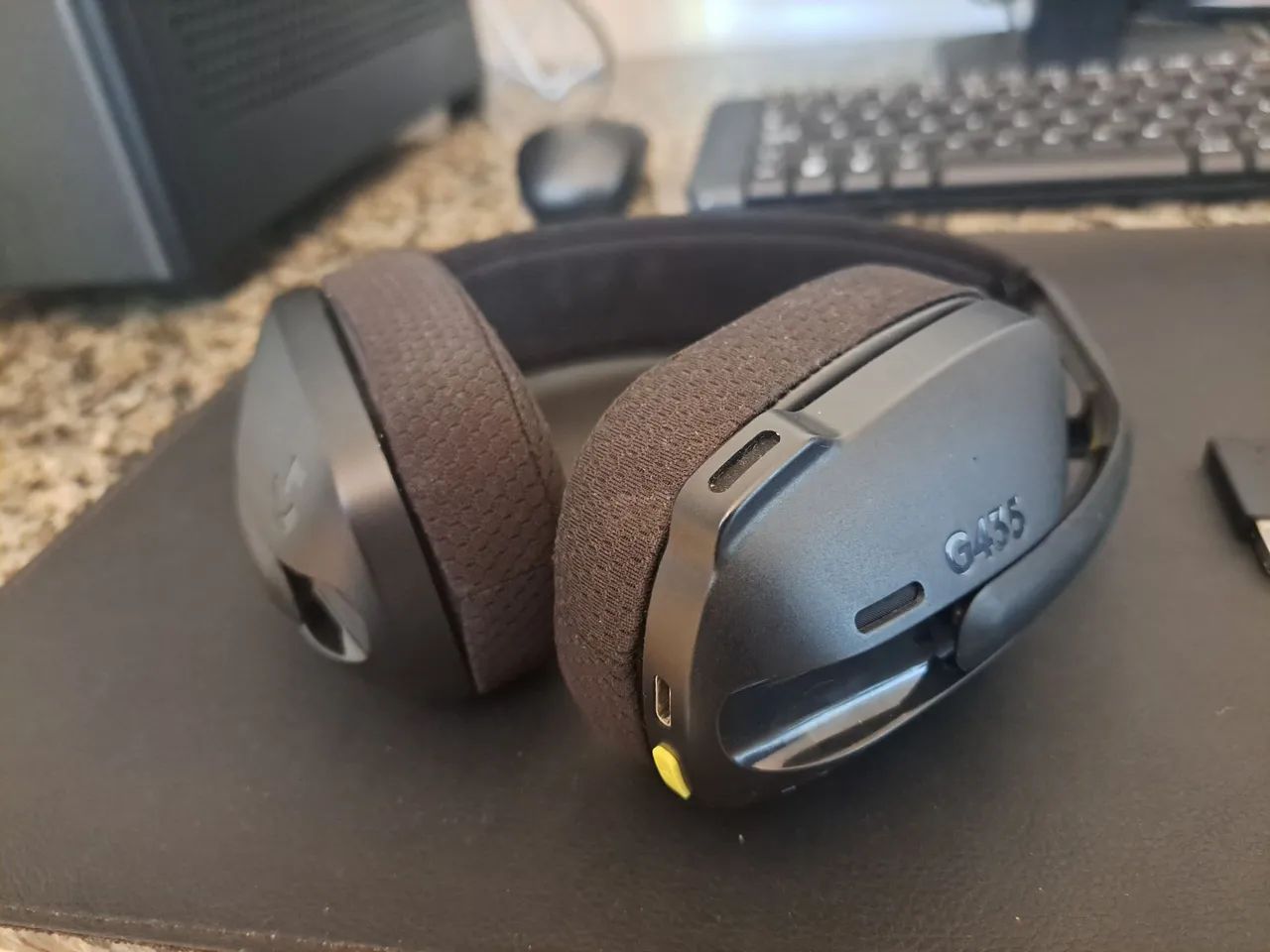 Headset sem fio Wireless Bluetooth Logitech G435 