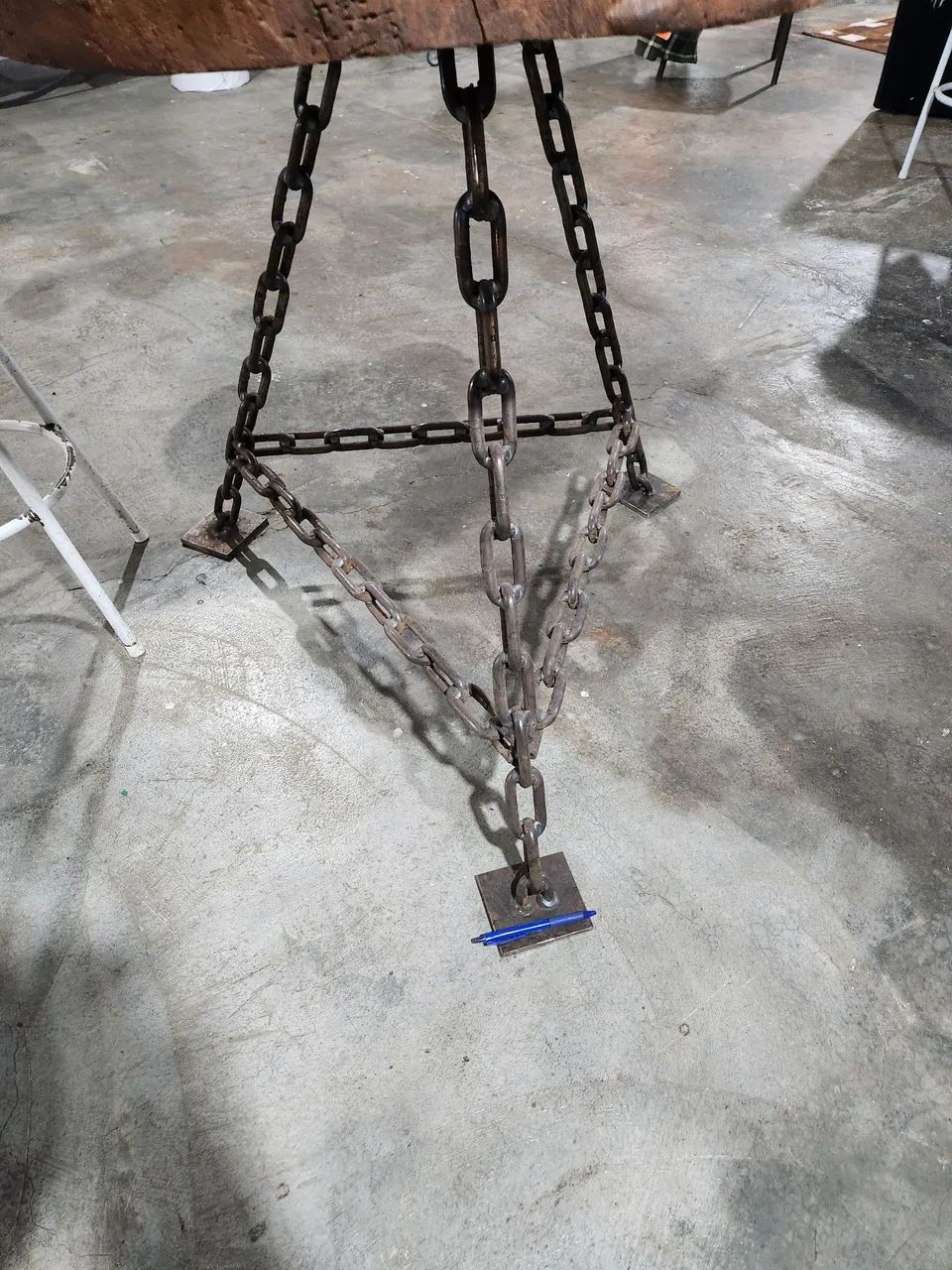 Mesa rústica de madeira