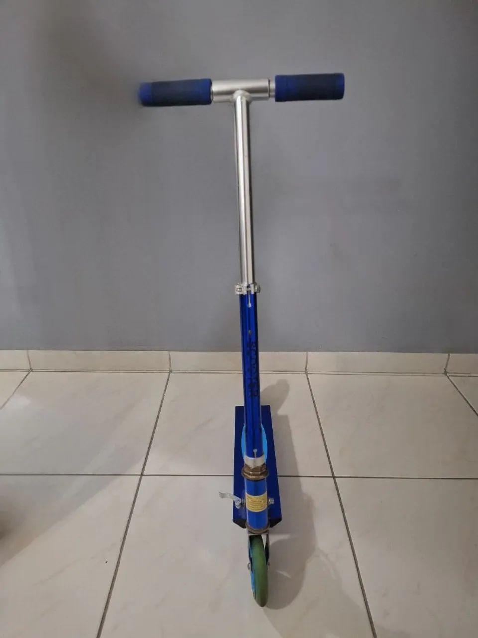 Patinete Scotter Azul Infantil dobravel 