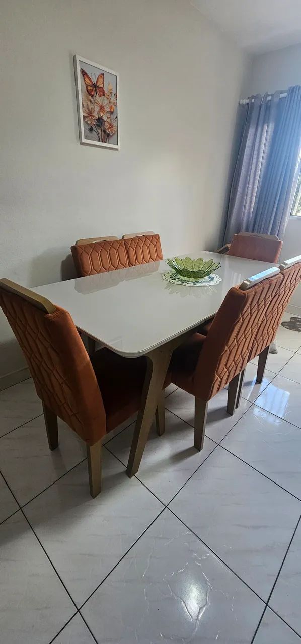 Mesa 6 cadeiras