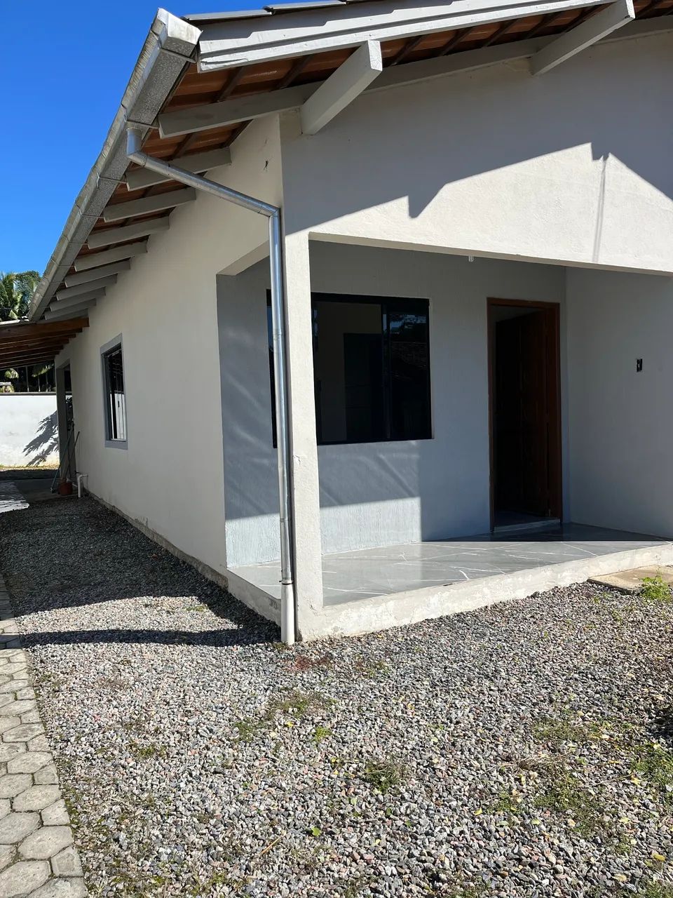 VENDE-SE. Casa no centro de Major Gercino.. 