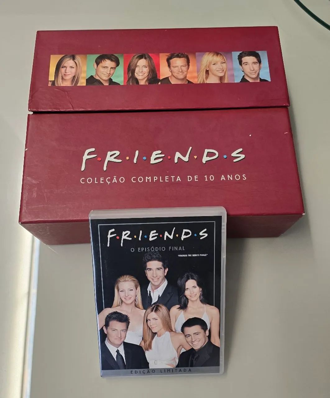 Friends - Box Completo com as 10 temporadas + brinde!!!  - Foto 4