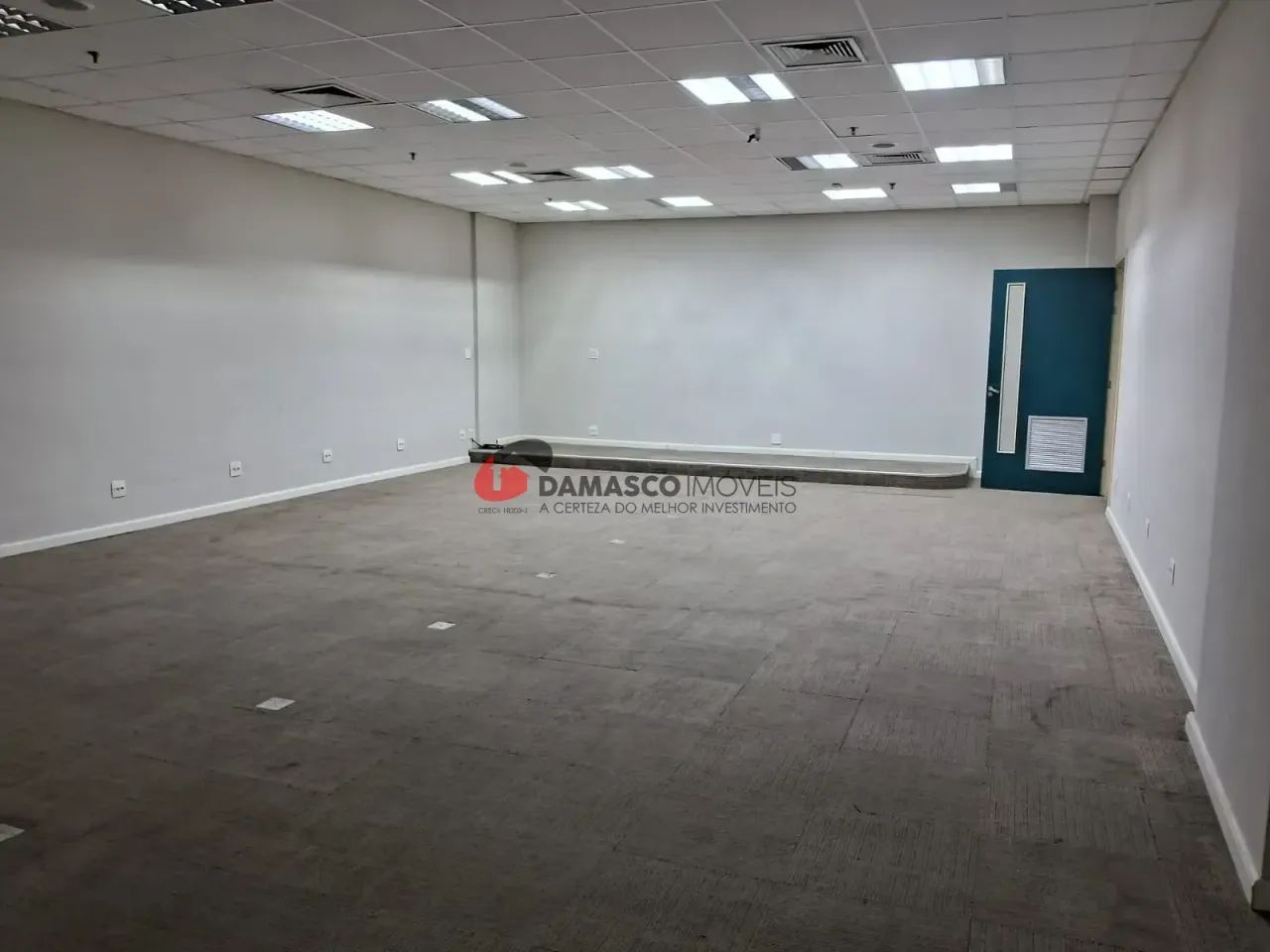 Sala Comercial em Centro