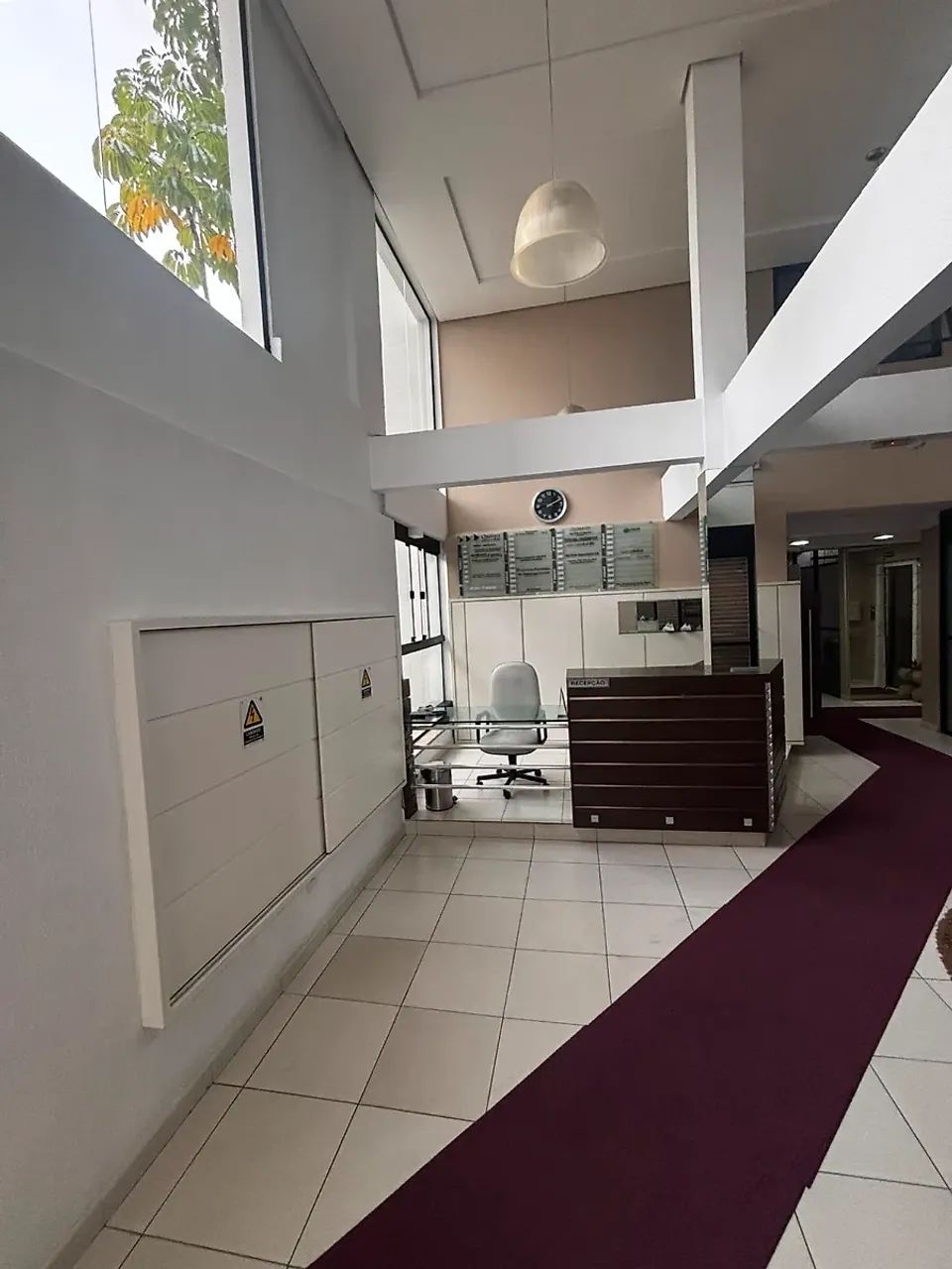 Excelente sala Comercial 73m² no Kobrasol Recepção e 2 Salas - Foto 3