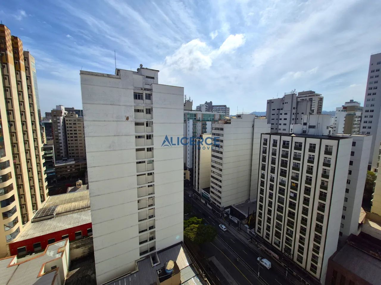 Apartamento à venda com 04 quartos - rua Gil horta- Centro. - Foto 5