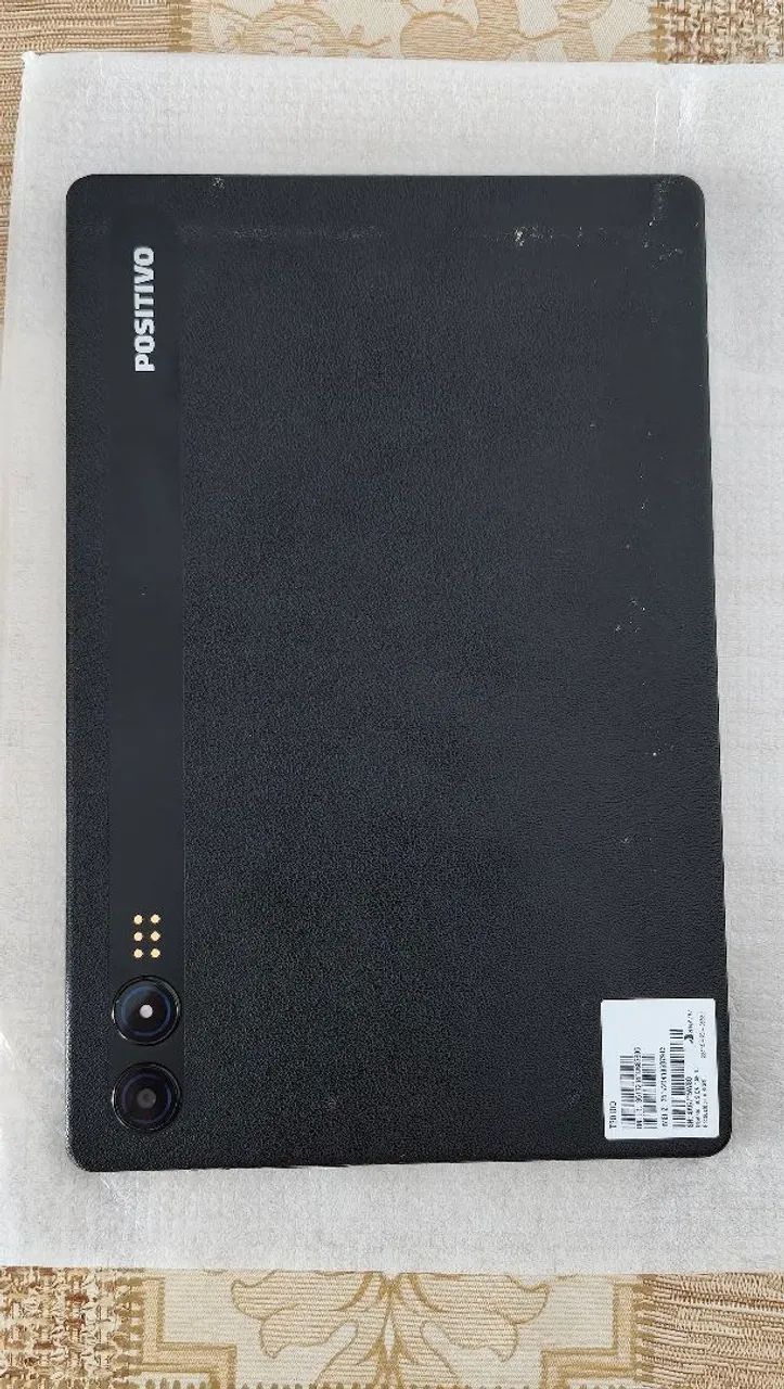 Vendo dois tablets com tela quebrada ,um positivo e um Samsung  - Foto 3