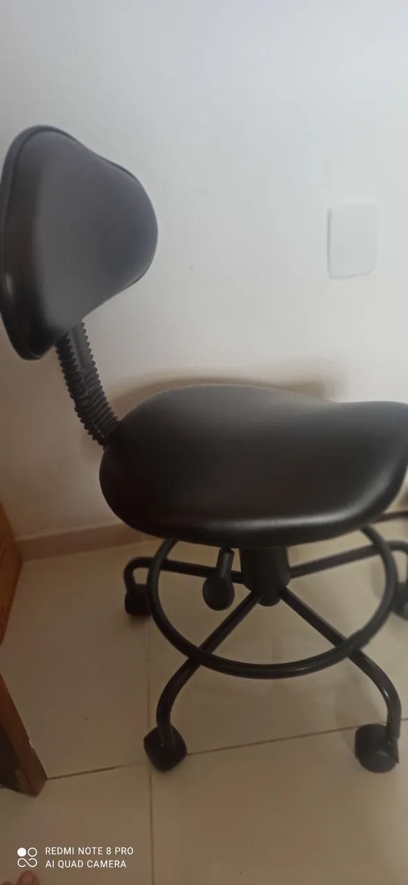 Maca e cadeira  - Foto 3