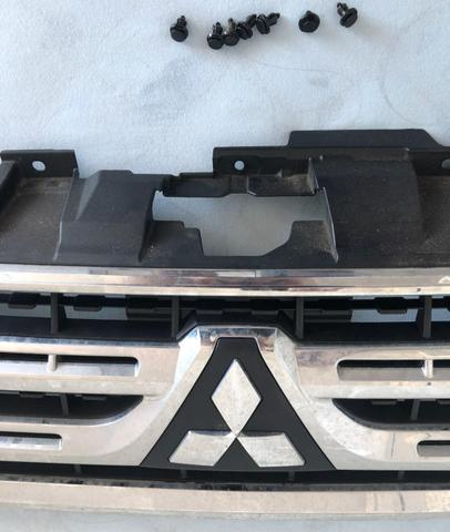Grade Frontal Pajero Full 2008 até a 2014 - Foto 8