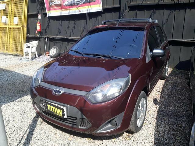 Fiesta 1.0 ano 2012. Ent.R$5.000 - TITAN MULTIMARCAS - Foto 2
