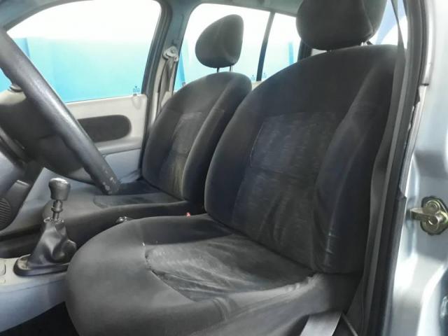 Renault Clio Sedan Privilege - Foto 8