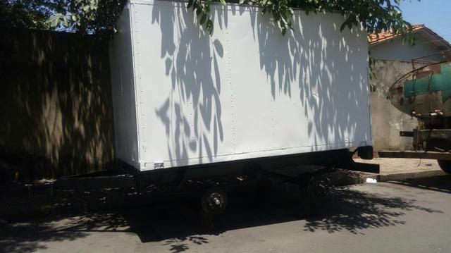 Vendo reboque baú 10.000 negociavel Whatsapp * - Foto 2