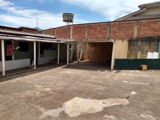 Barração divisa com B ilda - Foto 15