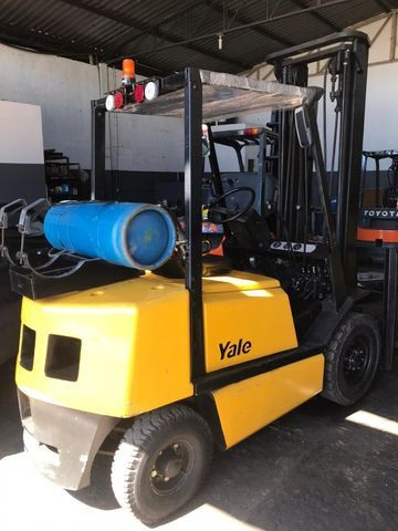 Empilhadeira Yale Hyster
