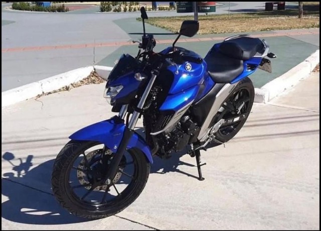 YAMAHA FZ 25 FAZER 250 CC 2018