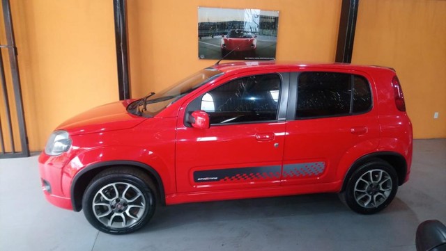 FIAT UNO SPORTING 1.4 EVO FIRE FLEX 8V 4P