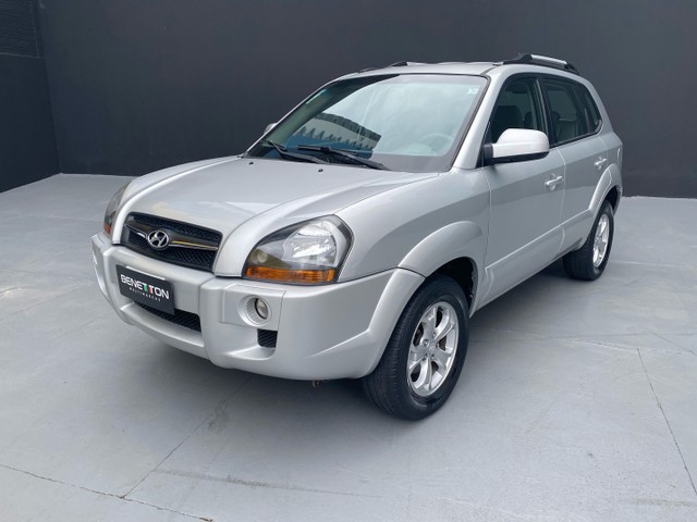 TUCSON AUTOMATICA COM APENAS 86000 KM