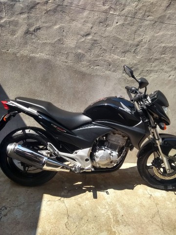 HONDA CB 300R 2010