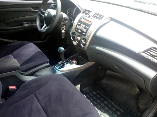 HONDA CITY LX AUTOMÁTICO