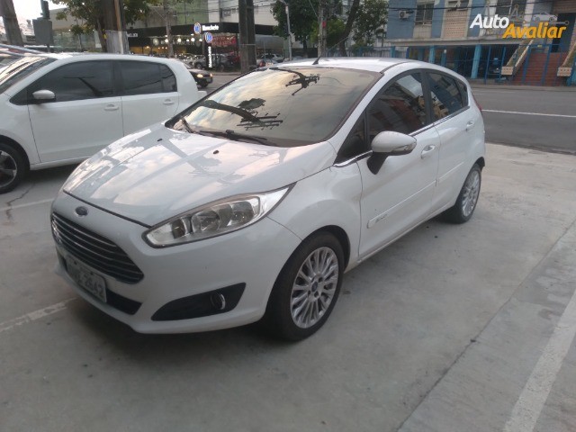 NEW FIESTA 2014 TITANIUM 1.6 AUT