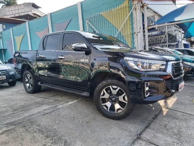 TOYOTA HILUX 4X4 SRX 2.8 2019