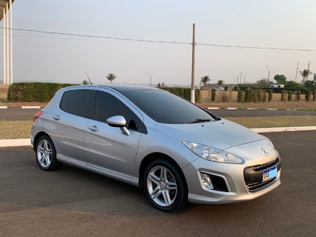 PEUGEOT 308 ALLURE 2.0 2013