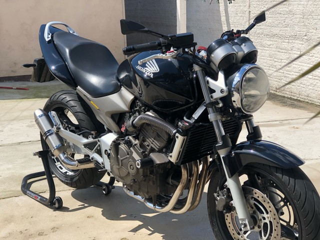 HORNET 2005 ZERA E EQUIPADA