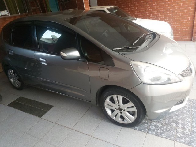 HONDA FIT AUTOMÁTICO C/ KIT GÁS